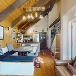 Mammoth View Villas 28